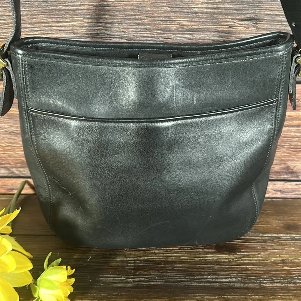 Vintage Coach Chelsea leather shoulder messenger bag in black 6003! - Picture 2 of 12